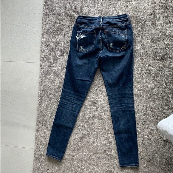 Jeans - Picture 2 of 5